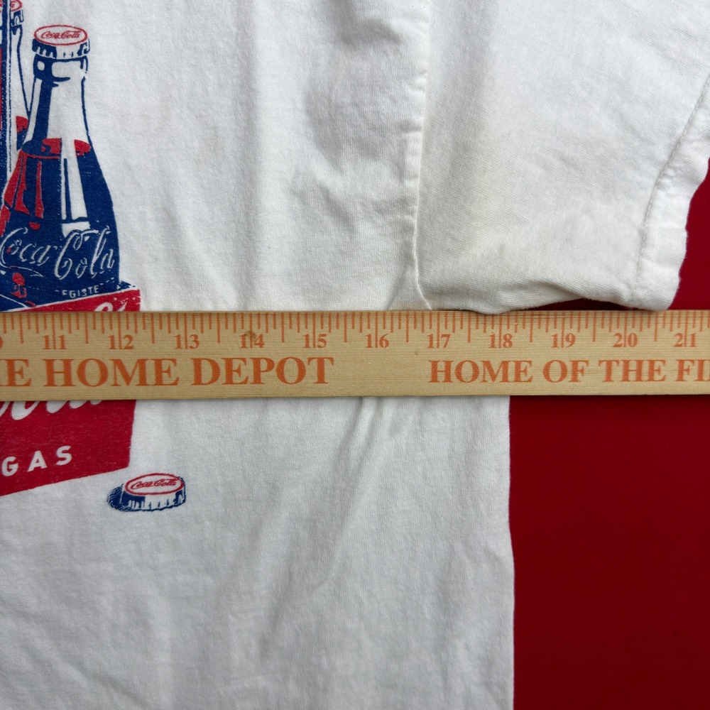 Hanes Coca-Cola Las Vegas Graphic T-Shirt Mens Medium White Coke Bottles Vintage - Picture 5 of 8